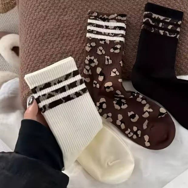 LEOPARD HALF CREW THROWBACK SOCKS
