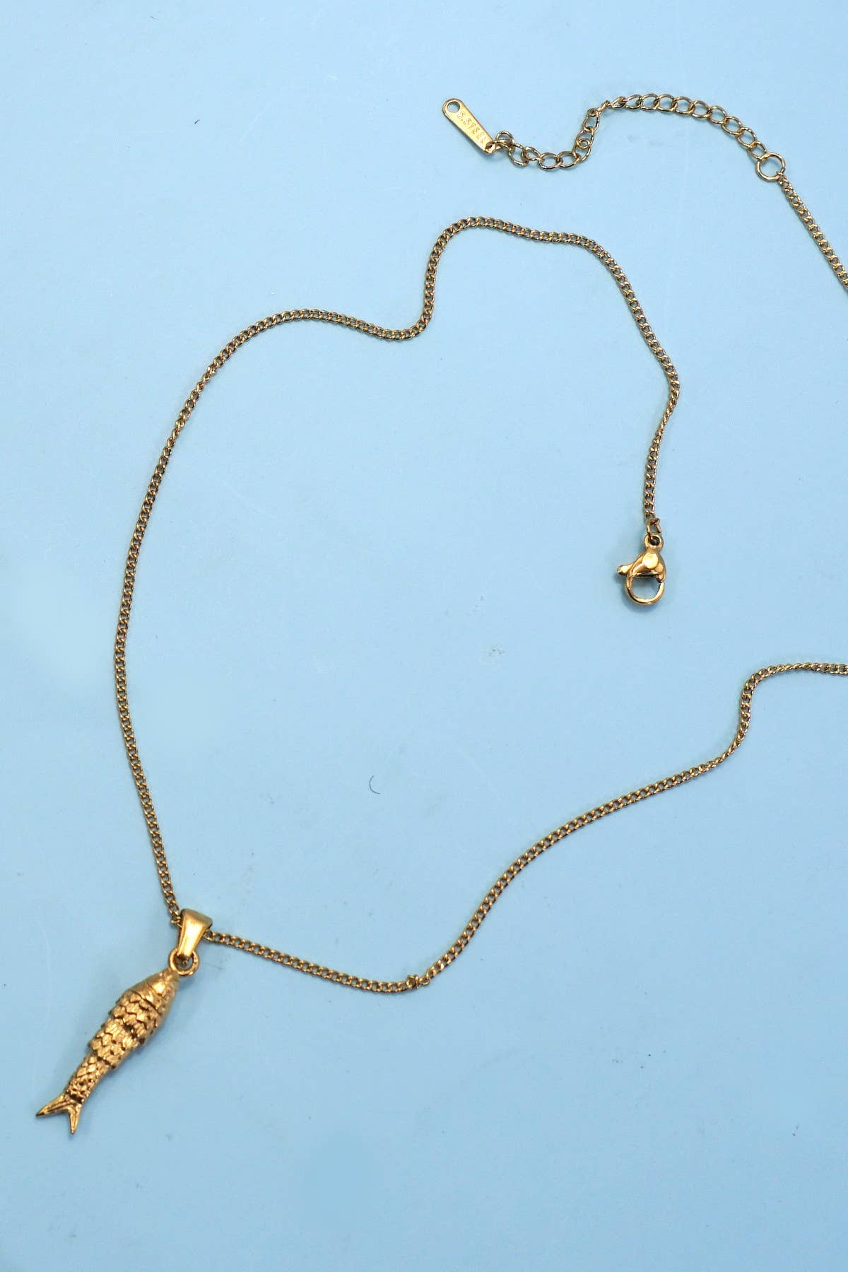 18K STAINLESS STEEL TARNISH FREE FISH NECKLACE