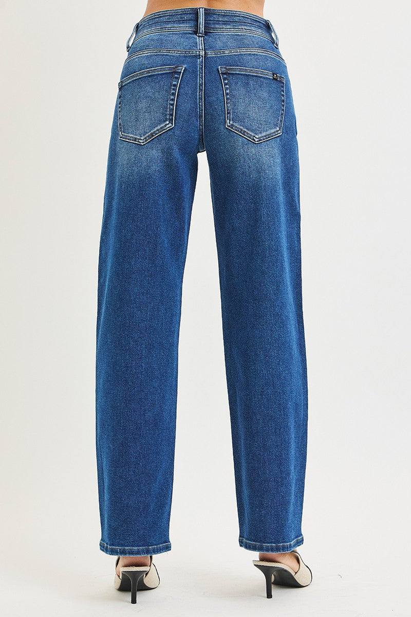 Mid Rise Relaxed Baggy Jeans