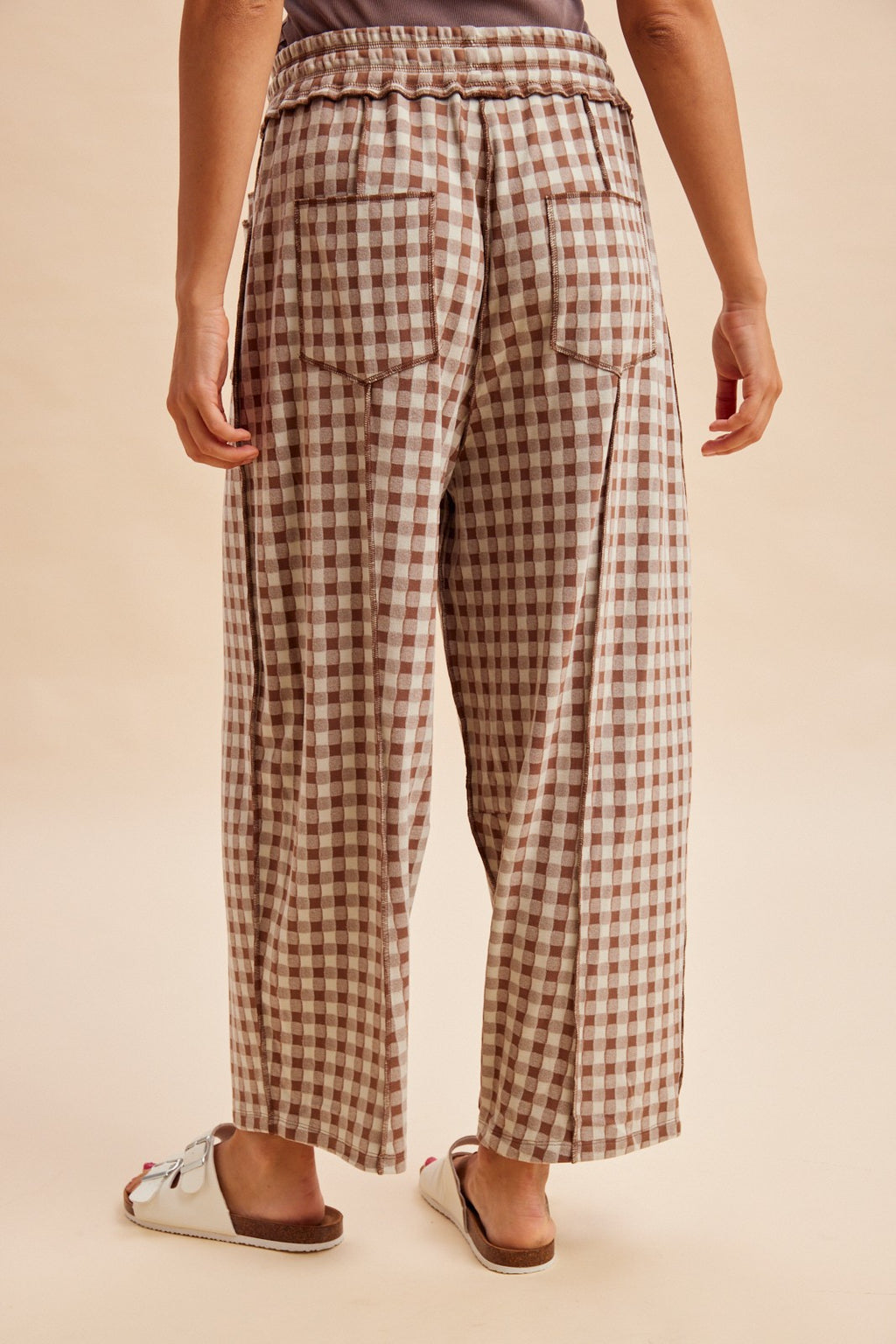 SOFT BRUSHED CHECK BARREL FIT KNIT PANTS