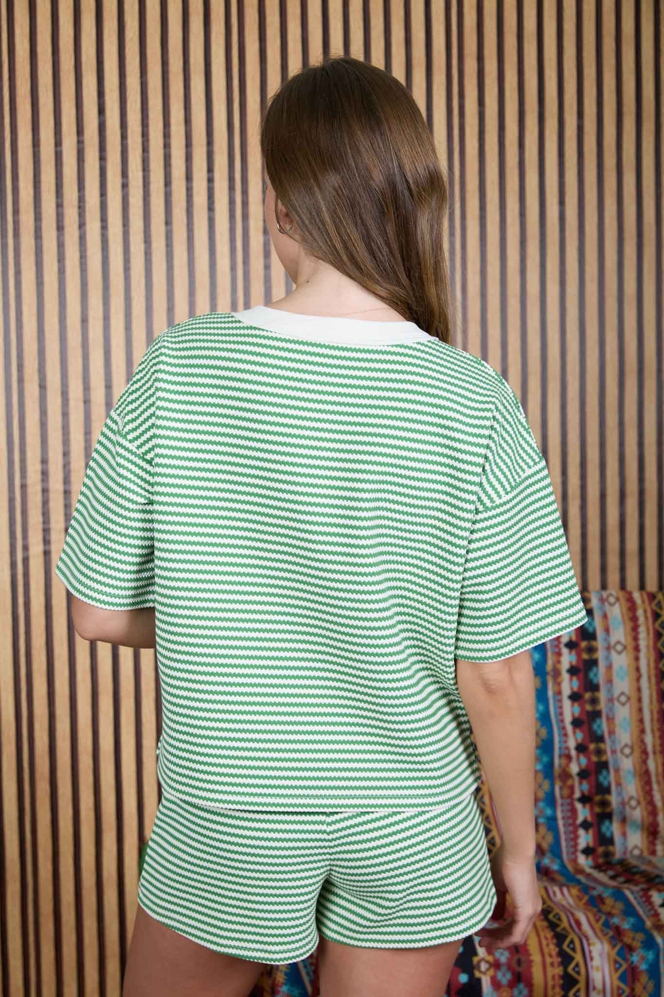 Zig Zag Stripe Pattern Henley Knit Top & Shorts Set {Green}