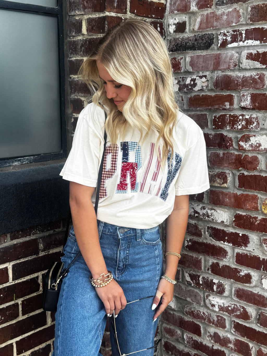 Patriotic Embroidered Pray Short Sleeve