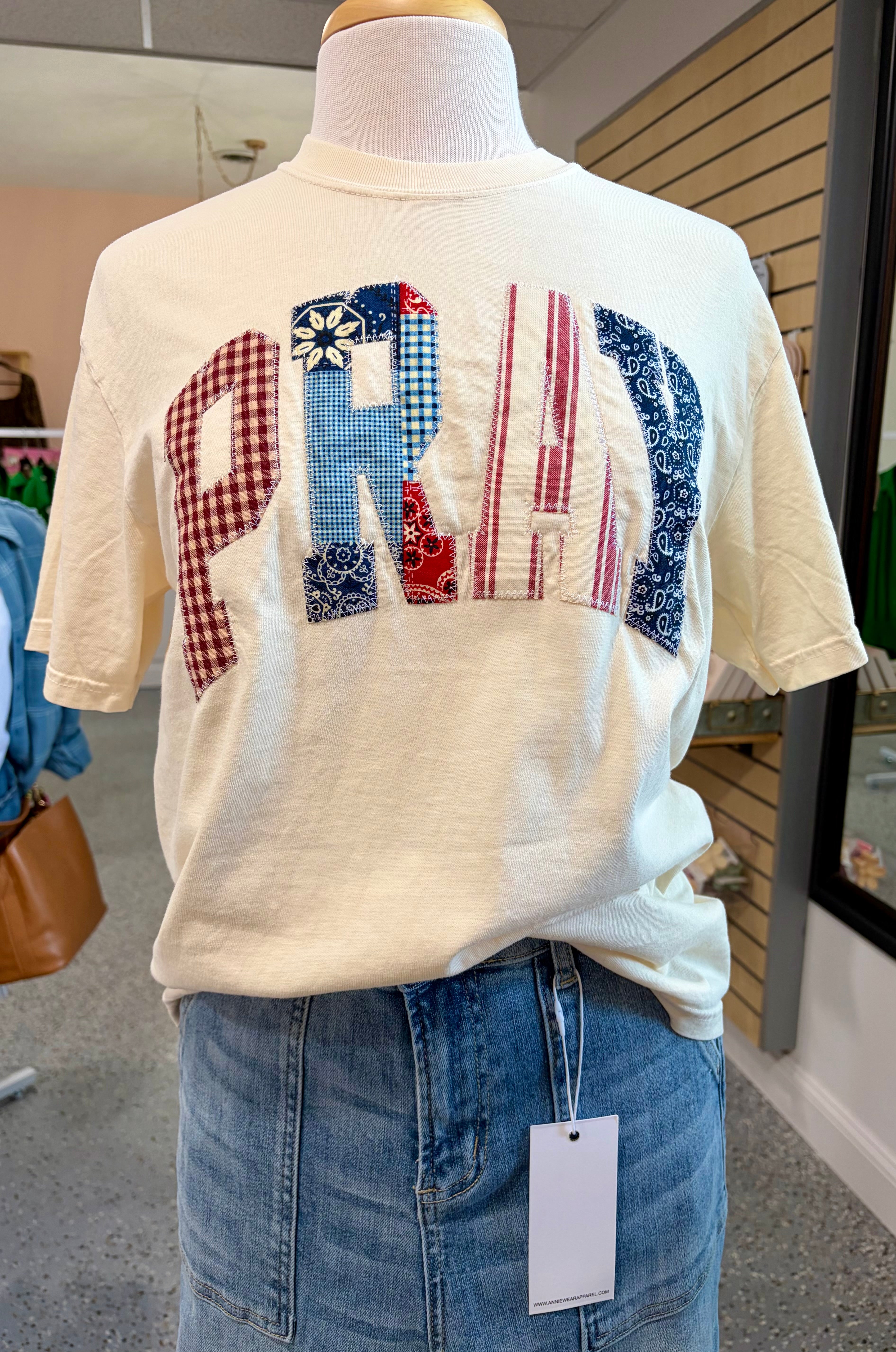 Patriotic Embroidered Pray Short Sleeve