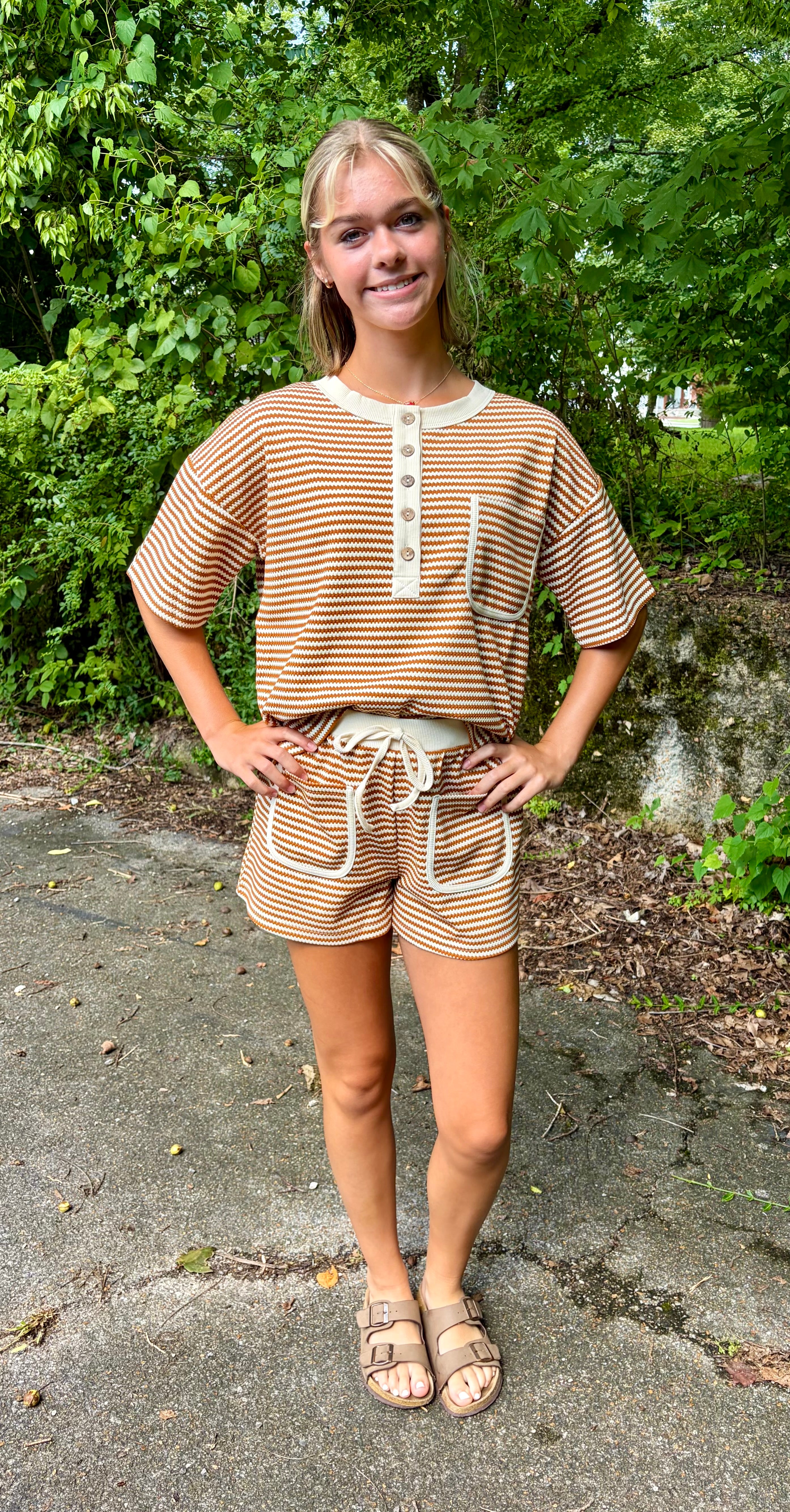 Zig Zag Stripe Pattern Henley Knit Top & Shorts Set {Brown}