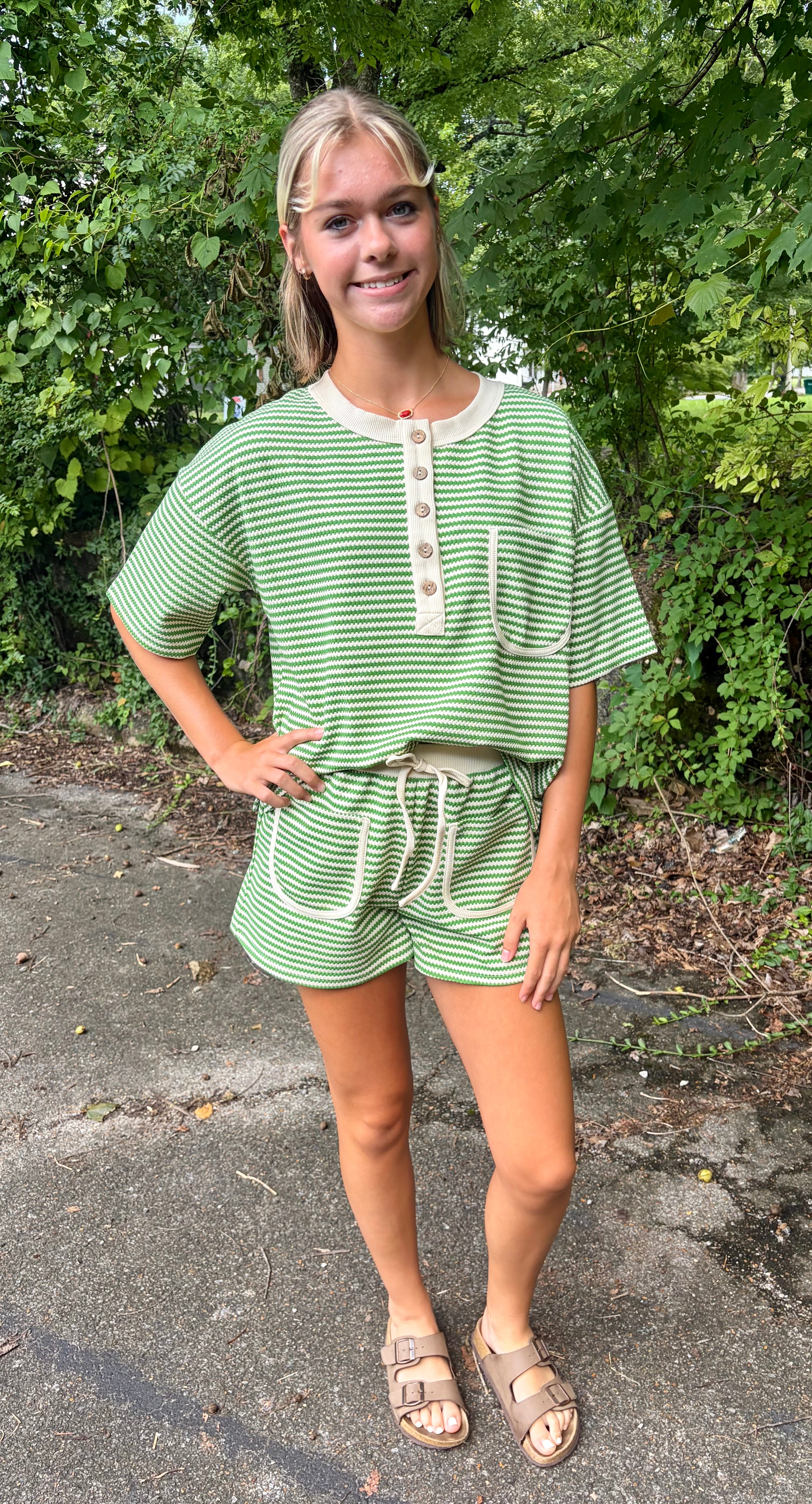 Zig Zag Stripe Pattern Henley Knit Top & Shorts Set {Green}