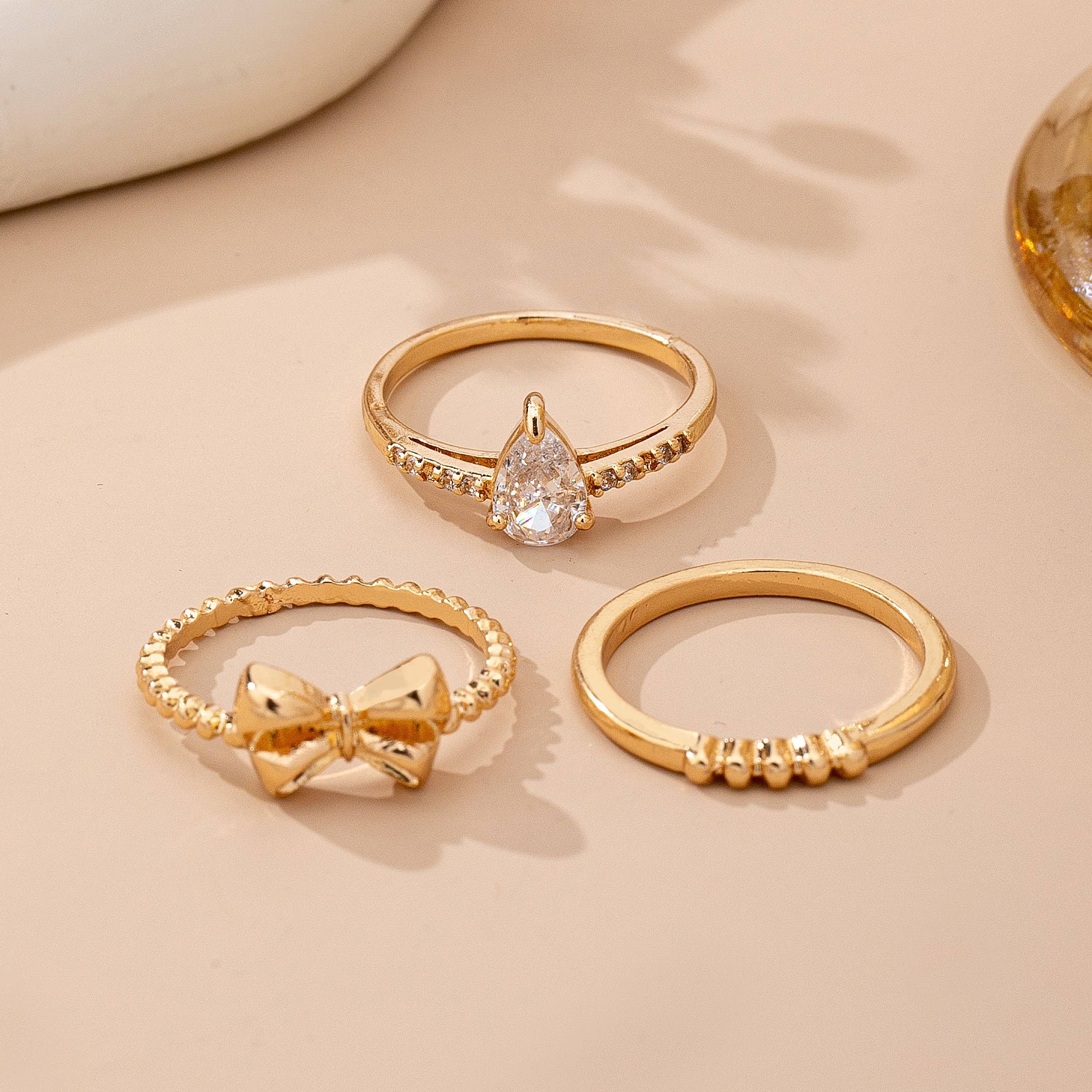 Multi Rhinestone Band Ring