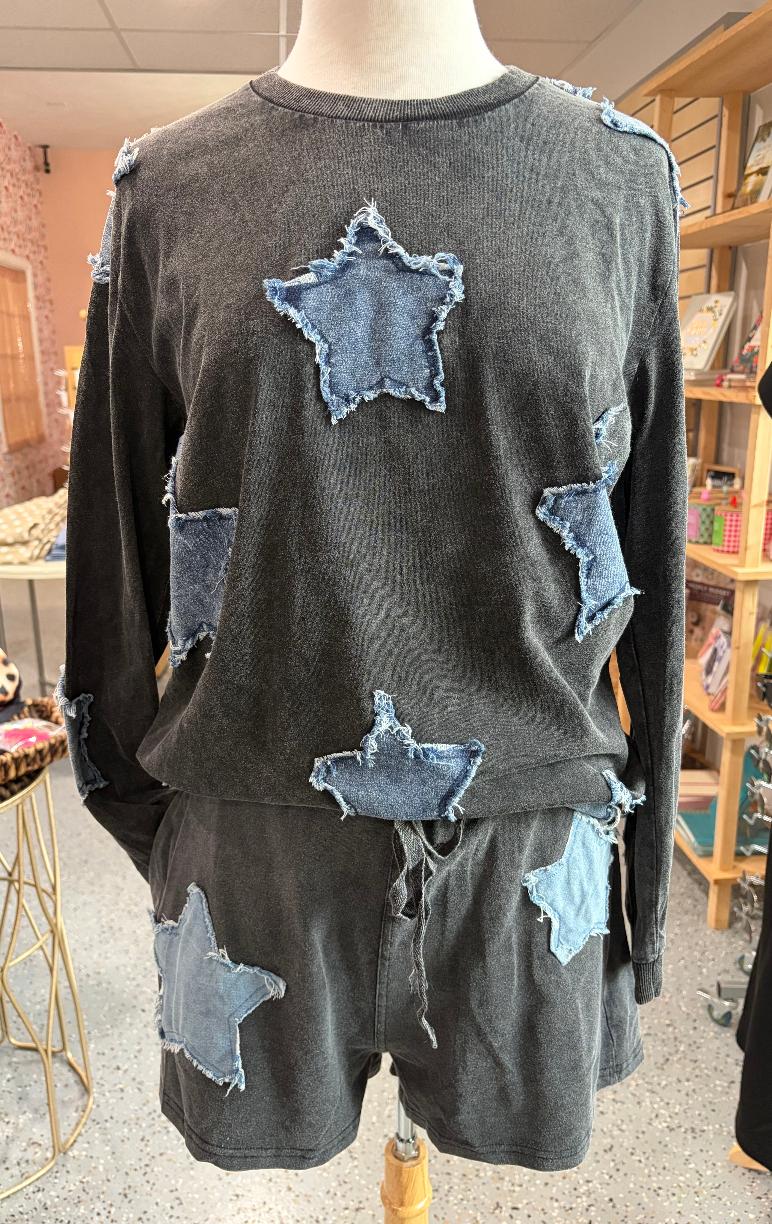 Mineral Washed LongSleeve Appliqué Star Top & Shorts Set