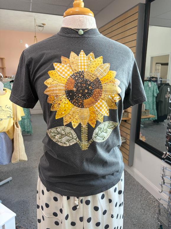 Quilted Sunflower Tee